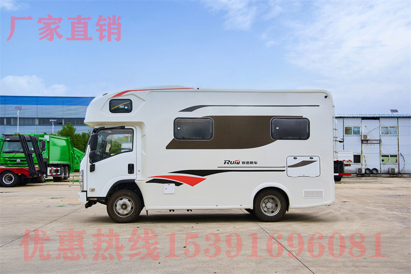 飛翔福特全順新世代b型房車 兩款30萬出頭福特房車,能解決一家3口吃住行,你更喜歡哪輛?