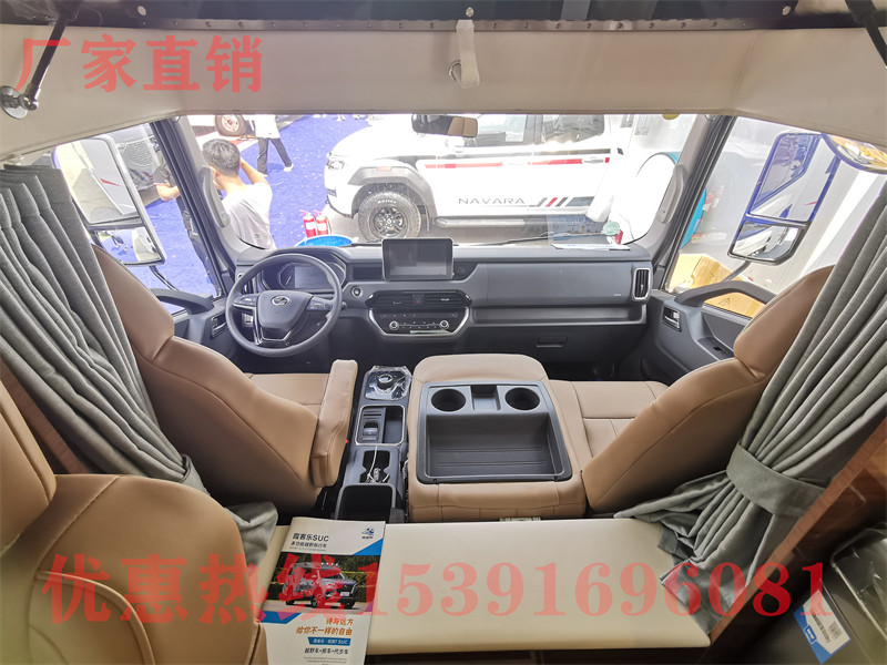 30萬房車商務(wù)車價格及圖片大全